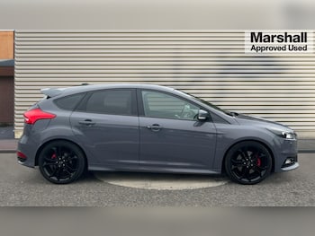 Used Ford Focus 2019 for sale - 76312011: Photo 2
