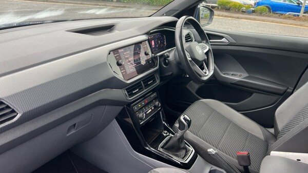 Used Volkswagen T-Cross 2021 for sale - 76161459: Photo 2