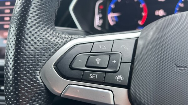 Used Volkswagen T-Cross 2021 for sale - 76161459: Photo 31