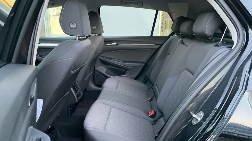 Used Volkswagen Golf 2025 for sale - 76474875: Photo 15