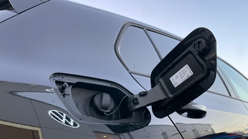 Used Volkswagen Golf 2025 for sale - 76474875: Photo 29