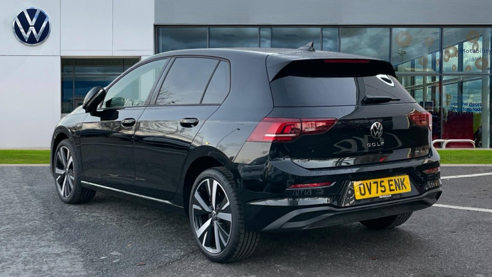 Used Volkswagen Golf 2025 for sale - 76474875: Photo 3