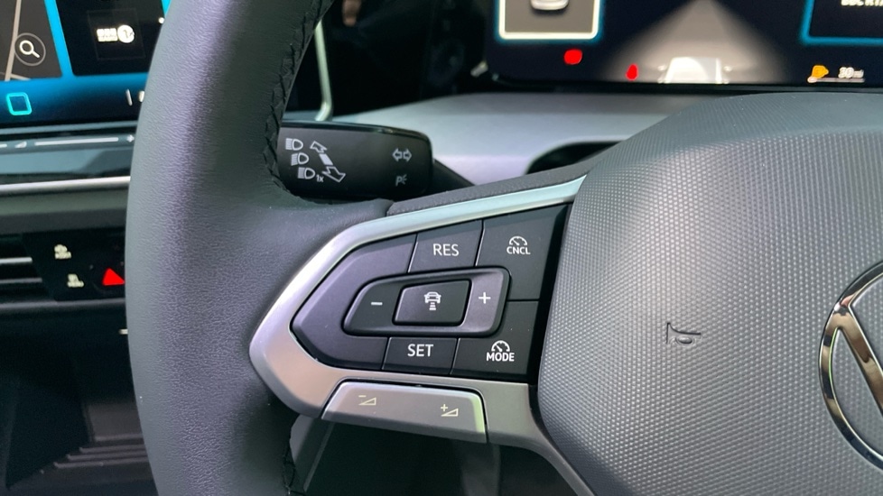 Used Volkswagen Golf 2025 for sale - 76474875: Photo 31