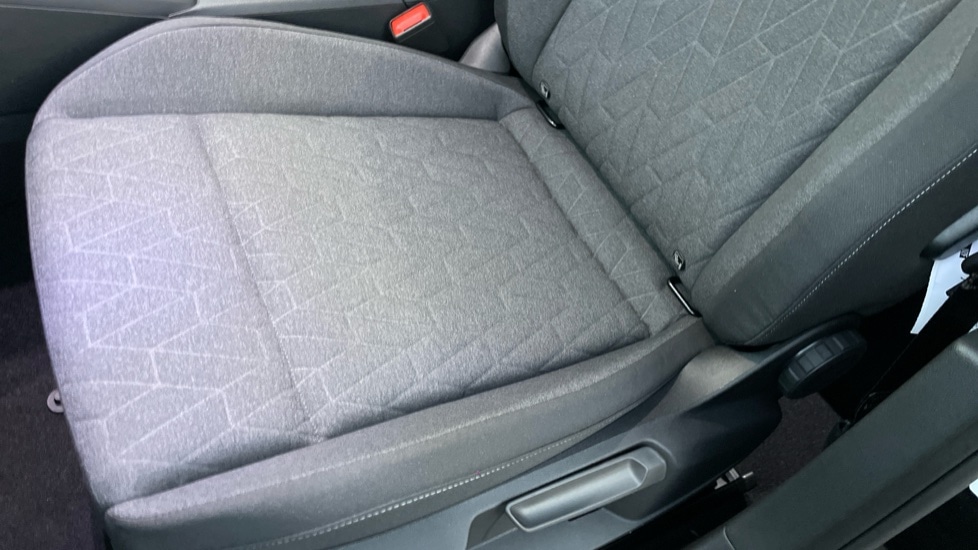 Used Volkswagen Golf 2025 for sale - 76474875: Photo 40