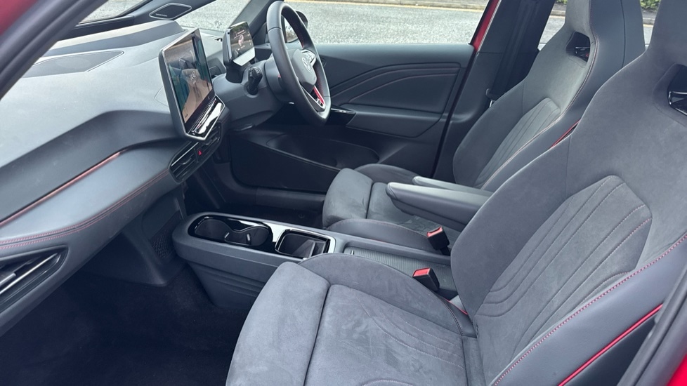 Used Volkswagen ID.3 2025 for sale - 77035993: Photo 2
