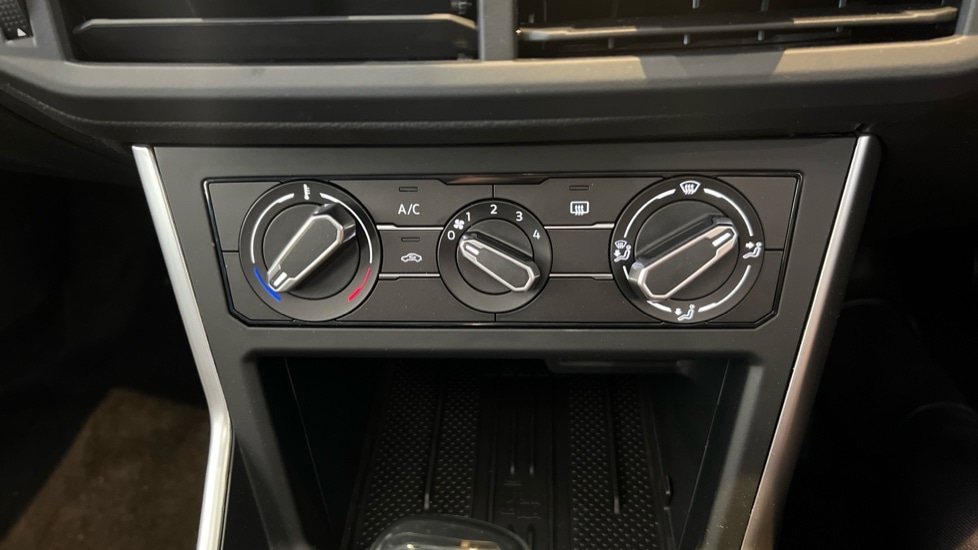 Used Volkswagen Taigo 2025 for sale - 76552443: Photo 34