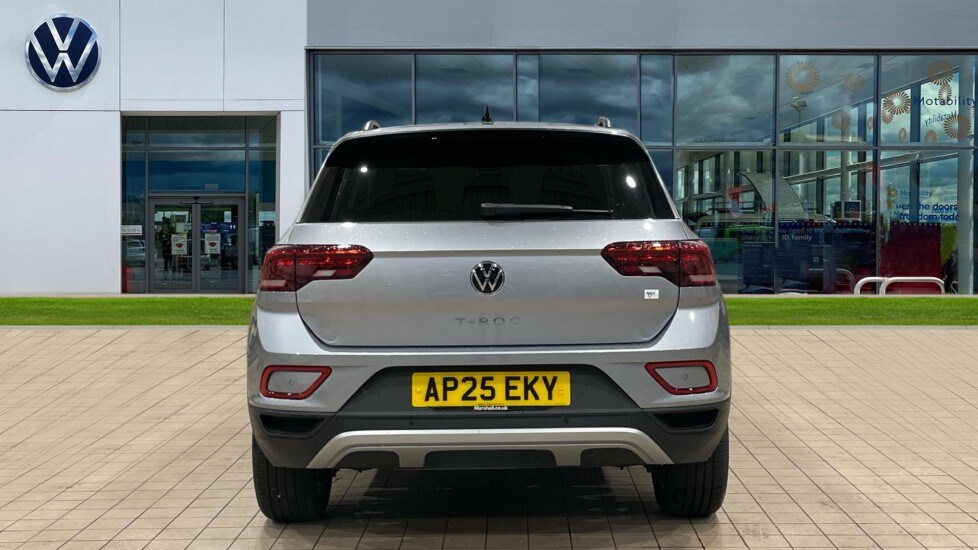 Used Volkswagen T-Roc 2025 for sale - 77075611: Photo 11