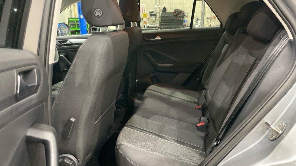 Used Volkswagen T-Roc 2025 for sale - 77075611: Photo 15