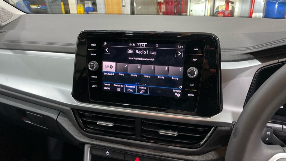 Used Volkswagen T-Roc 2025 for sale - 77075611: Photo 24