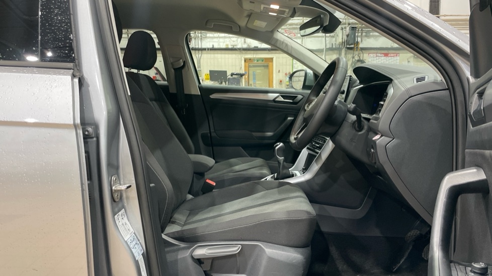 Used Volkswagen T-Roc 2025 for sale - 77075611: Photo 26