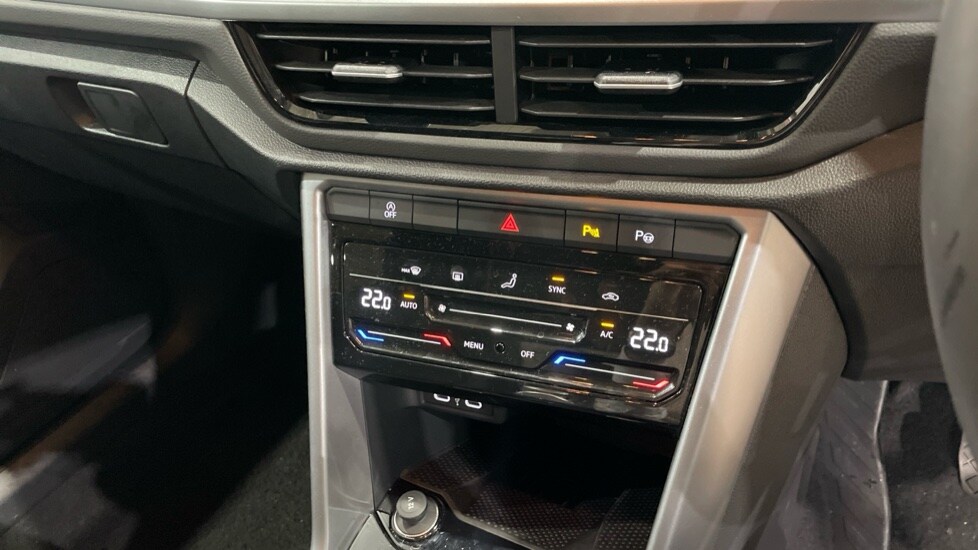 Used Volkswagen T-Roc 2025 for sale - 77075611: Photo 42