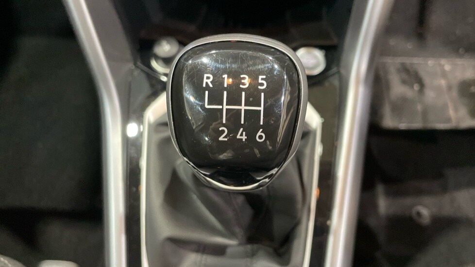 Used Volkswagen T-Roc 2025 for sale - 77075611: Photo 44