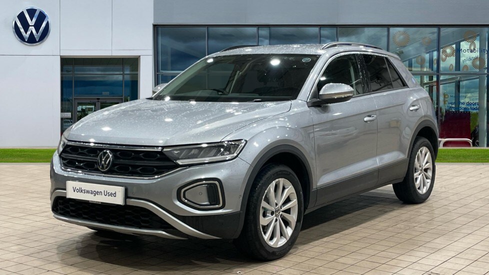 Used Volkswagen T-Roc 2025 for sale - 77075611: Photo 7