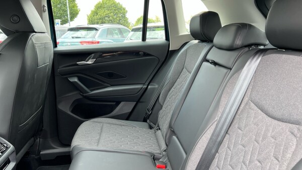 Used Volkswagen Tiguan 2025 for sale - 75565623: Photo 15