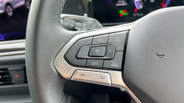 Used Volkswagen Tiguan 2025 for sale - 75565623: Photo 31