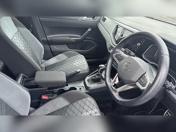 Used Volkswagen Polo 2022 for sale - 76901428: Photo