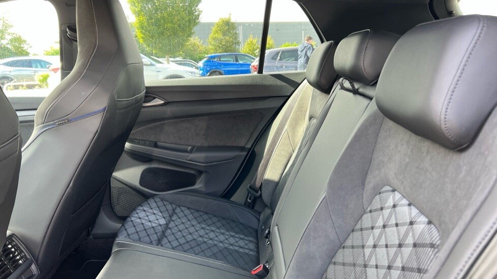 Used Volkswagen Golf 2025 for sale - 75828976: Photo 15