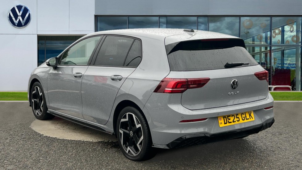 Used Volkswagen Golf 2025 for sale - 75828976: Photo 3
