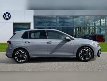 Used Volkswagen Golf 2025 for sale - 75828976: Photo