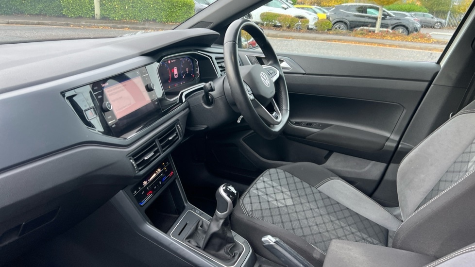 Used Volkswagen Polo 2023 for sale - 76384466: Photo 2