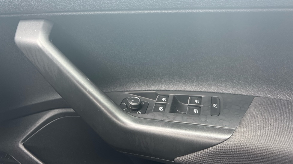 Used Volkswagen Taigo 2023 for sale - 76145993: Photo 37