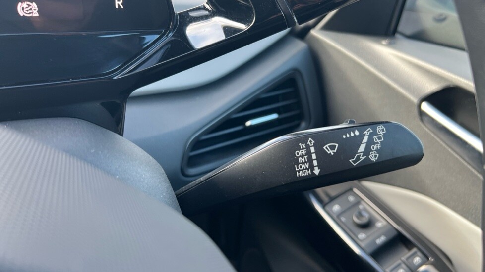 Used Volkswagen ID.3 2020 for sale - 76297573: Photo 32