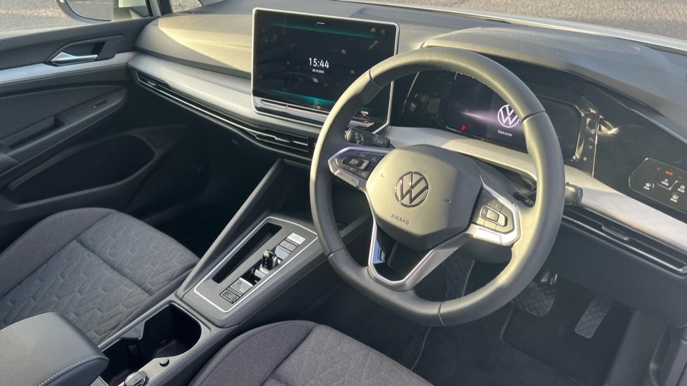 Used Volkswagen Golf 2025 for sale - 76428307: Photo 12