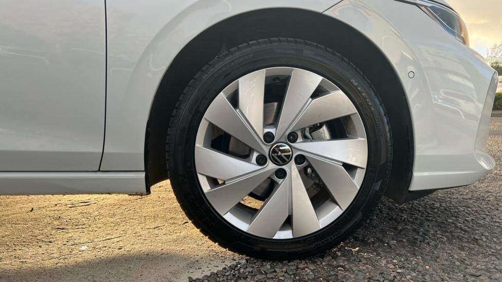 Used Volkswagen Golf 2025 for sale - 76428307: Photo 20