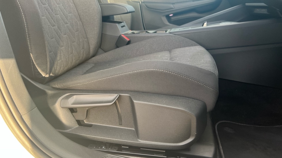 Used Volkswagen Golf 2025 for sale - 76428307: Photo 38