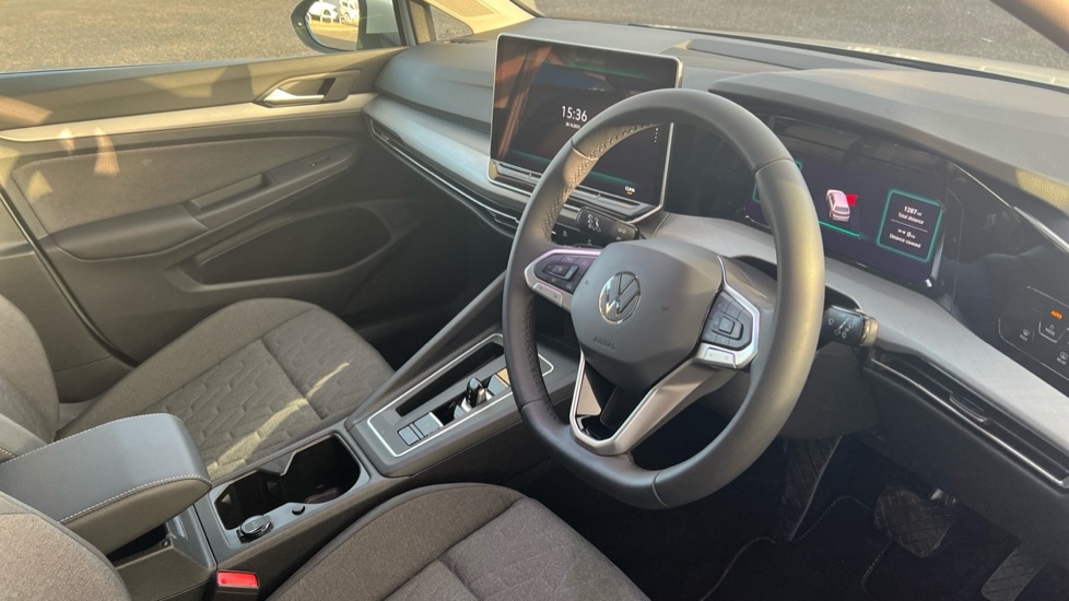 Used Volkswagen Golf 2025 for sale - 76428307: Photo 6