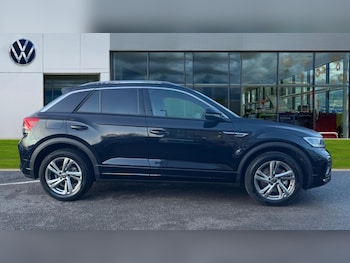 Used Volkswagen T-Roc 2025 for sale - 76977854: Photo