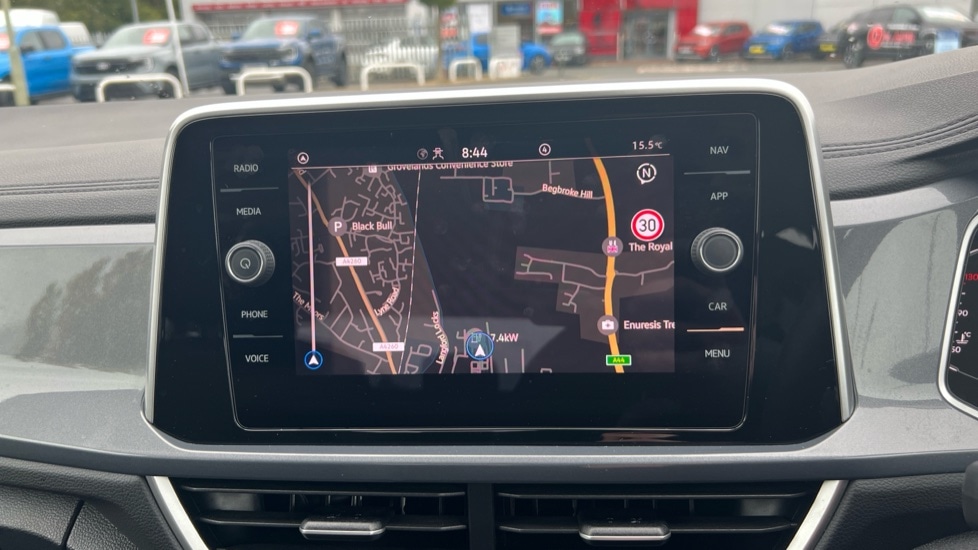 Used Volkswagen T-Roc 2024 for sale - 76528867: Photo 21