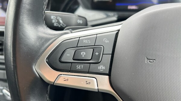 Used Volkswagen T-Cross 2022 for sale - 76180233: Photo 29