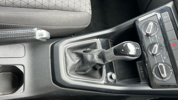 Used Volkswagen T-Cross 2022 for sale - 76180233: Photo 33