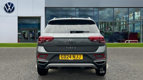 Used Volkswagen T-Roc 2024 for sale - 76007696: Photo 11