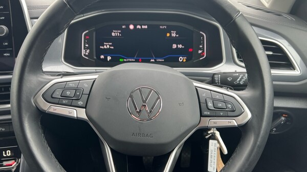 Used Volkswagen T-Roc 2024 for sale - 76007696: Photo 27