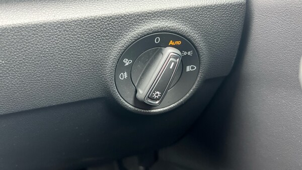 Used Volkswagen T-Roc 2024 for sale - 76007696: Photo 48