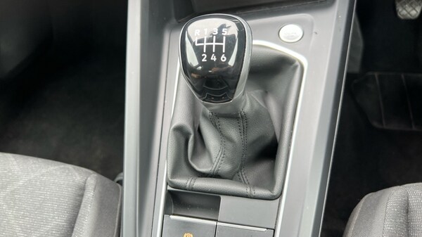 Used Volkswagen Golf 2022 for sale - 75715210: Photo 36