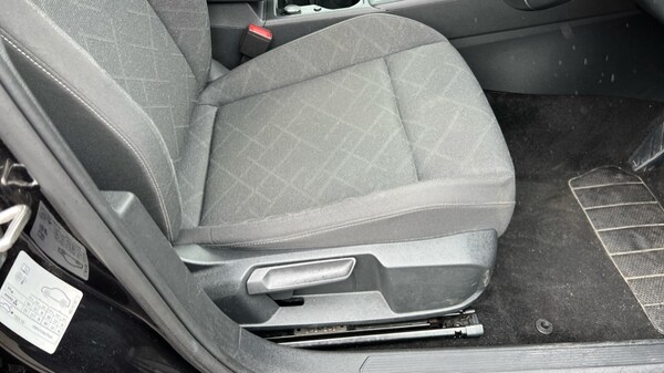 Used Volkswagen Golf 2022 for sale - 75715210: Photo 38