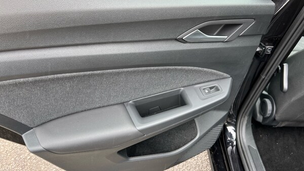 Used Volkswagen Golf 2022 for sale - 75715210: Photo 41
