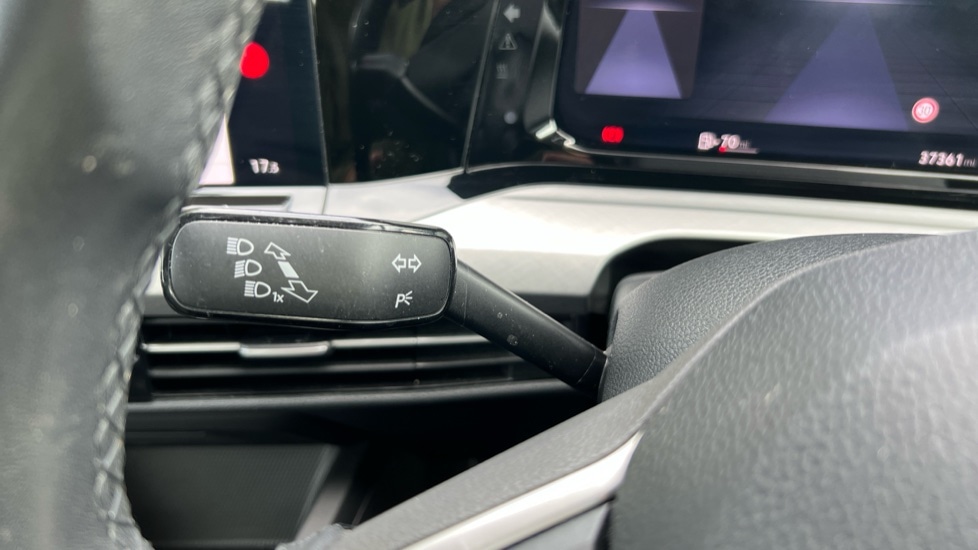 Used Volkswagen Golf 2022 for sale - 76563731: Photo 33