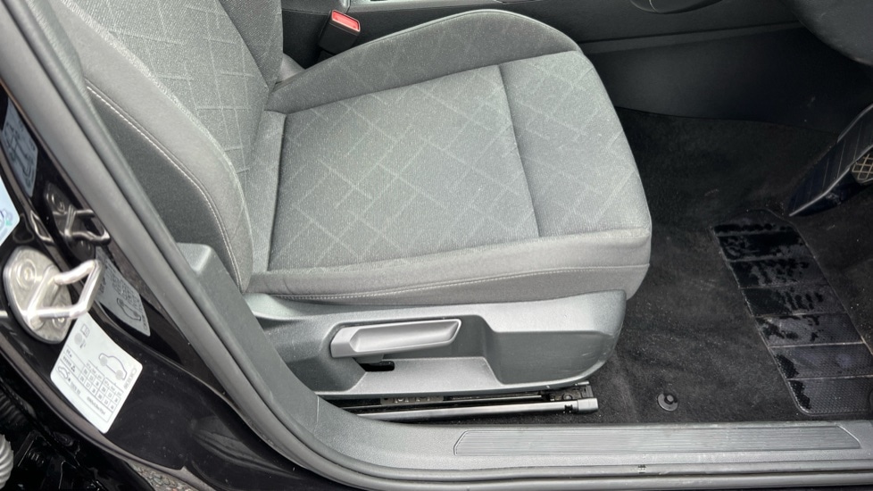 Used Volkswagen Golf 2022 for sale - 76563731: Photo 38