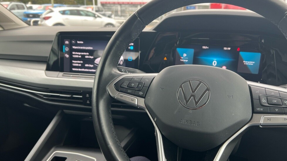 Used Volkswagen Golf 2023 for sale - 76475073: Photo 27