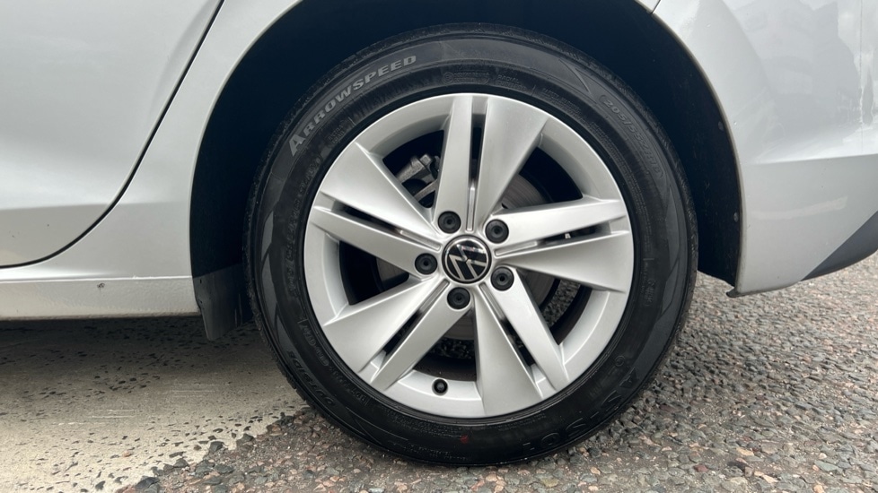 Used Volkswagen Golf 2023 for sale - 76475073: Photo 5