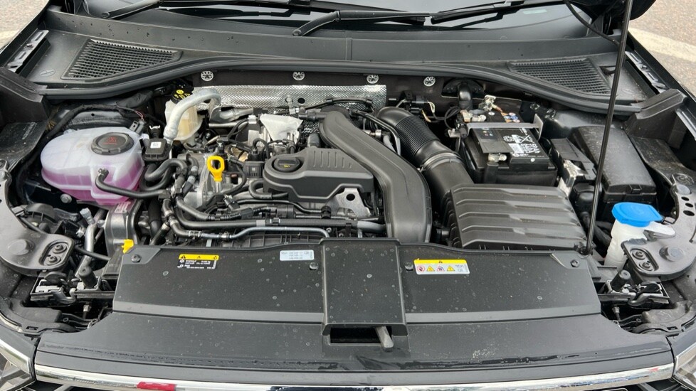Used Volkswagen T-Roc 2025 for sale - 75829129: Photo 17