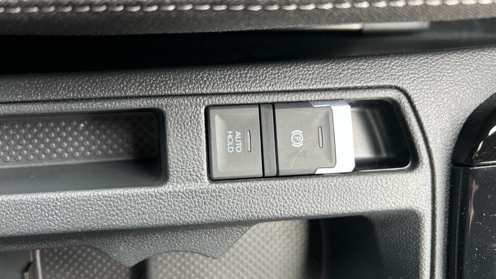 Used Volkswagen T-Roc 2025 for sale - 75829129: Photo 46