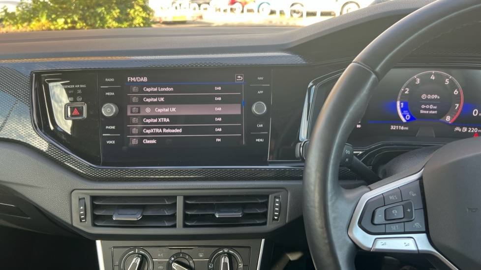 Used Volkswagen Polo 2024 for sale - 76552298: Photo 13