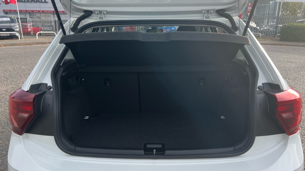 Used Volkswagen Polo 2024 for sale - 76552298: Photo 16