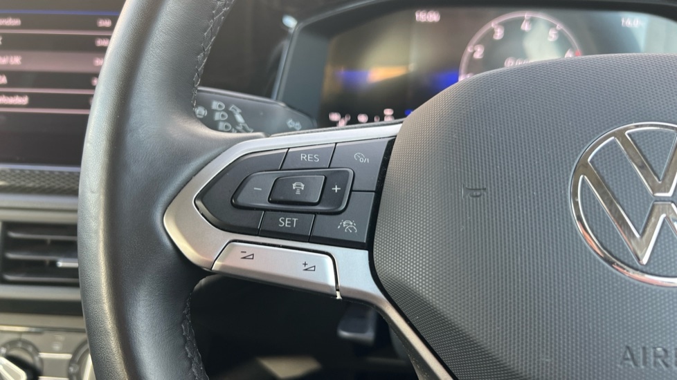 Used Volkswagen Polo 2024 for sale - 76552298: Photo 30