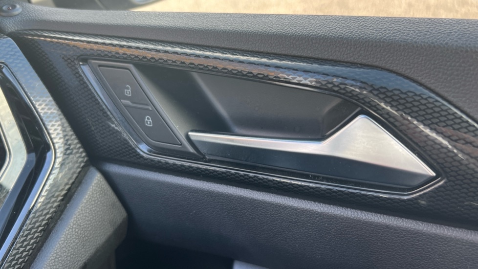 Used Volkswagen Polo 2024 for sale - 76552298: Photo 48